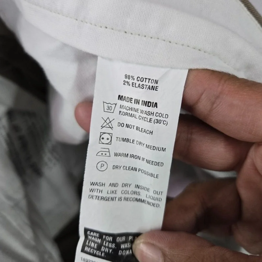 Levis *please carefully